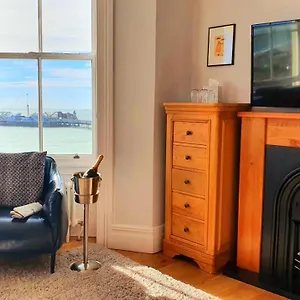 A With A View 5* Hove